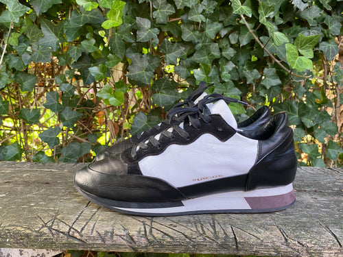 Zo goed als nieuw Sneakers van Philippe Model maat 43