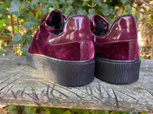 Afbeelding in Gallery-weergave laden, Z.g.a.n. Sneakers van Tango maat 39