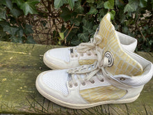 Afbeelding in Gallery-weergave laden, Z.G.A.N metro sneakers van Gino-B /Eric Kuster maat 42