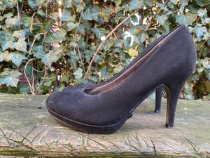 Z.g.a.n. Pumps van Tamaris maat 40