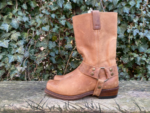 Z.g.a.n. Laarzen van Sendra (dr Adams) maat 36 (4)
