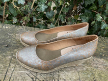 Afbeelding in Gallery-weergave laden, Nieuwe espadrilles van Kanna maat 37
