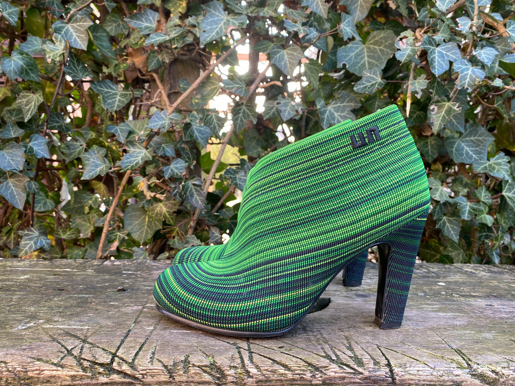 Z.g.a.n. Pumps van United Nude maat 36