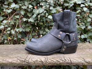 Z.g.a.n. Laarsjes van Sendra maat 38