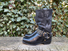 Afbeelding in Gallery-weergave laden, Z.g.a.n. Laarsjes van Sendra maat 37 (4,5)