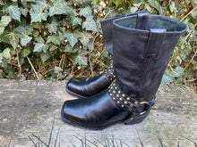Afbeelding in Gallery-weergave laden, Z.g.a.n. Laarsjes van Sendra maat 37 (4,5)