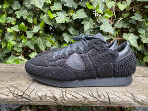 Zo goed als goed Aparte Sneakers van Philippe Model maat 42