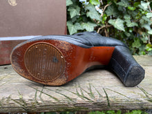 Afbeelding in Gallery-weergave laden, Z.g.a.n. Aparte laarsjes van Chie Mihara maat 36