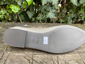 Nieuwe ballerina’s van Högl maat 37,5 (4,5)