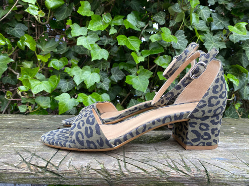Nieuwe sandalen van Manfield maat 41