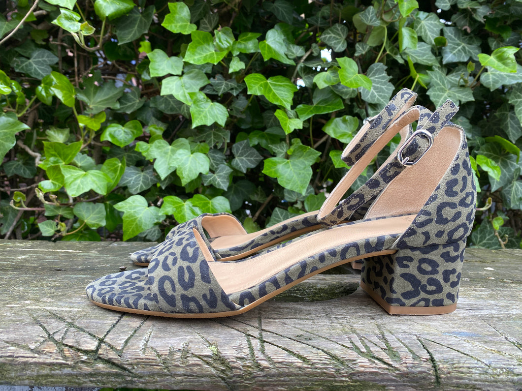 Nieuwe sandalen van Manfield maat 41