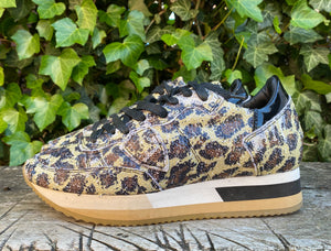Zo goed als nieuw Sneakers van Philippe Model maat 38