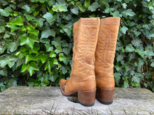 Afbeelding in Gallery-weergave laden, Mooie vintage laarzen van Sendra maat 41 (7,5)