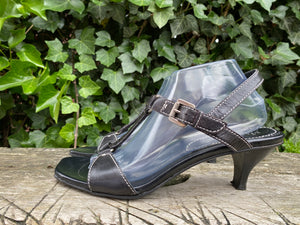 Z.g.a.n. Sandalen van Maripé maat 41