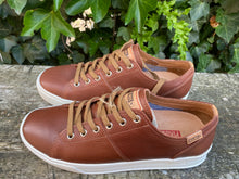 Afbeelding in Gallery-weergave laden, Nieuwe sneakers van Pikolinos maat 40