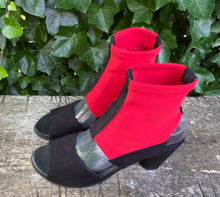 Afbeelding in Gallery-weergave laden, Nieuwe aparte sandalen van Arche maat 39