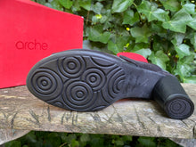 Afbeelding in Gallery-weergave laden, Nieuwe aparte sandalen van Arche maat 39
