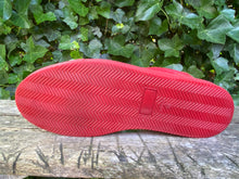 Afbeelding in Gallery-weergave laden, Zo goed als nieuw Sneakers van Philippe Model maat 41