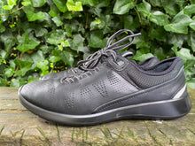 Afbeelding in Gallery-weergave laden, Z.g.a.n. Sneakers van Ecco maat 41
