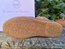 Afbeelding in Gallery-weergave laden, Nieuwe laarzen boots van Karma of Charme maat 36