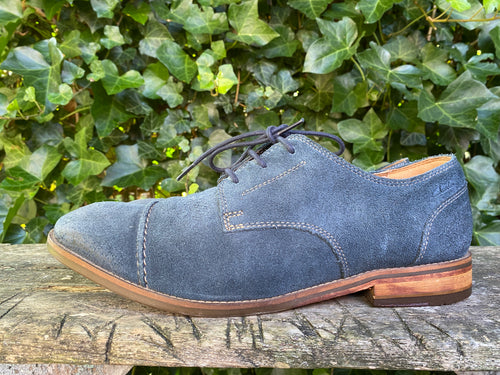 Z.g.a.n. Veterschoenen van Clarks maat 44M (9,5)