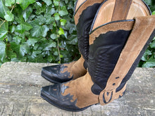 Afbeelding in Gallery-weergave laden, Super gave cowboylaarzen van Sendra maat 40 (7)