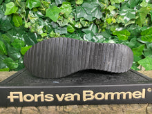 Afbeelding in Gallery-weergave laden, Z.g.a.n.Pony hair Sneakers van Floris van Bommel maat 38