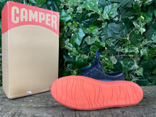 Afbeelding in Gallery-weergave laden, Nieuwe sneakers van Camper maat 39