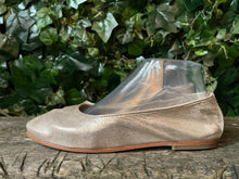 Afbeelding in Gallery-weergave laden, Nieuwe ballerina&#39;s van Fred de la Bretoniere maat 36