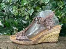 Afbeelding in Gallery-weergave laden, Z.g.a.n. Sandalen van Gabor maat 40 (UK 6,5)