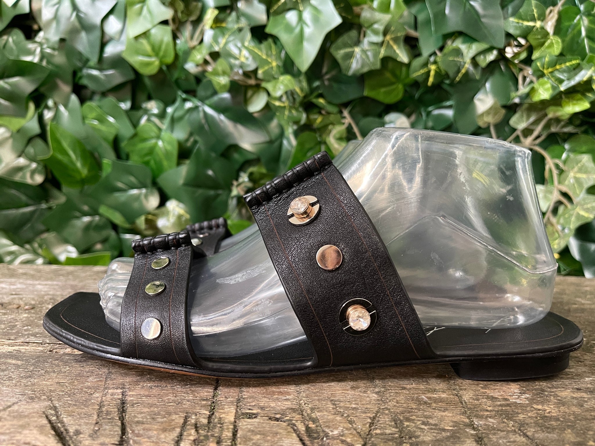 Lola cruz slippers outlet
