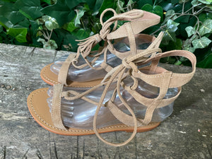 Nieuwe Sandalen van Minnetonka maat 38