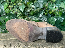 Afbeelding in Gallery-weergave laden, Zo goed als nieuw Super mooie laarzen van Sendra maat 37