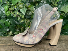Afbeelding in Gallery-weergave laden, Z.g.a.n. Pumps slingbacks van Jan Jansen maat 40
