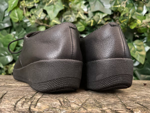Nieuwe sneakers veterschoen van Fitflop maat 37,5 (UK 4,5)
