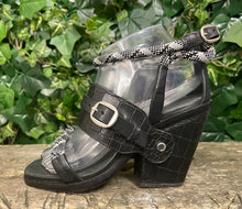 Afbeelding in Gallery-weergave laden, Z.G.A.N sandalen van Rag &amp; Bone maat 36