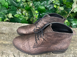 Z.g.a.n. veterboots van Durea maat 39 (6) wijdte H