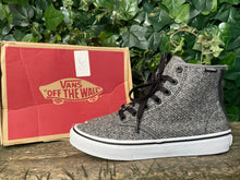 Afbeelding in Gallery-weergave laden, Nieuwe sneakers van Vans maat 36