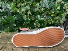 Afbeelding in Gallery-weergave laden, Nieuwe sneakers van Vans maat 36