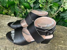 Afbeelding in Gallery-weergave laden, Nieuwe Sandalen van L37 maat 37