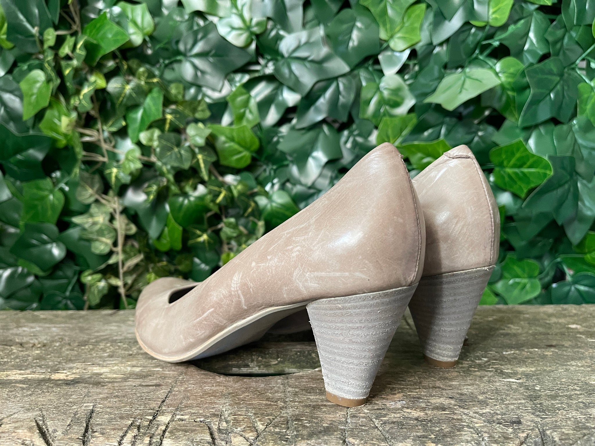 Pumps clearance maat 42