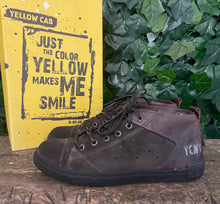 Afbeelding in Gallery-weergave laden, Nieuwe sneakers van Yellow Cab maat 41