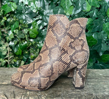 Afbeelding in Gallery-weergave laden, Nieuwe snake laarsjes van Manfield maat 37