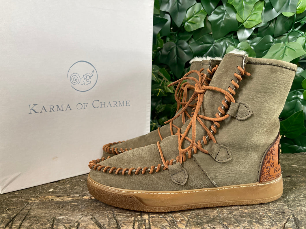 Nieuwe laarsjes van Karma Of Charme maat 39