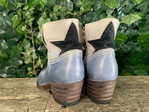zo goed als nieuw laarzen van Sendra maat 38