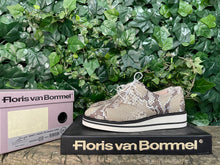 Afbeelding in Gallery-weergave laden, Nieuwe sneaker veterschoen van Floris van bommel maat 38,5 (wijdte F)