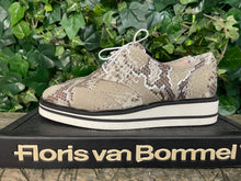 Afbeelding in Gallery-weergave laden, Nieuwe sneaker veterschoen van Floris van bommel maat 38,5 (wijdte F)