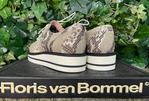 Nieuwe sneaker veterschoen van Floris van bommel maat 38,5 (wijdte F)