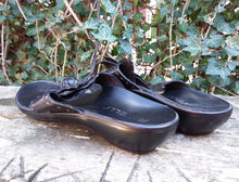 Afbeelding in Gallery-weergave laden, Z.g.a.n slippers van Ravelli maat 38