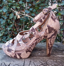 Afbeelding in Gallery-weergave laden, Z.g.a.n high heels SPM maat 41